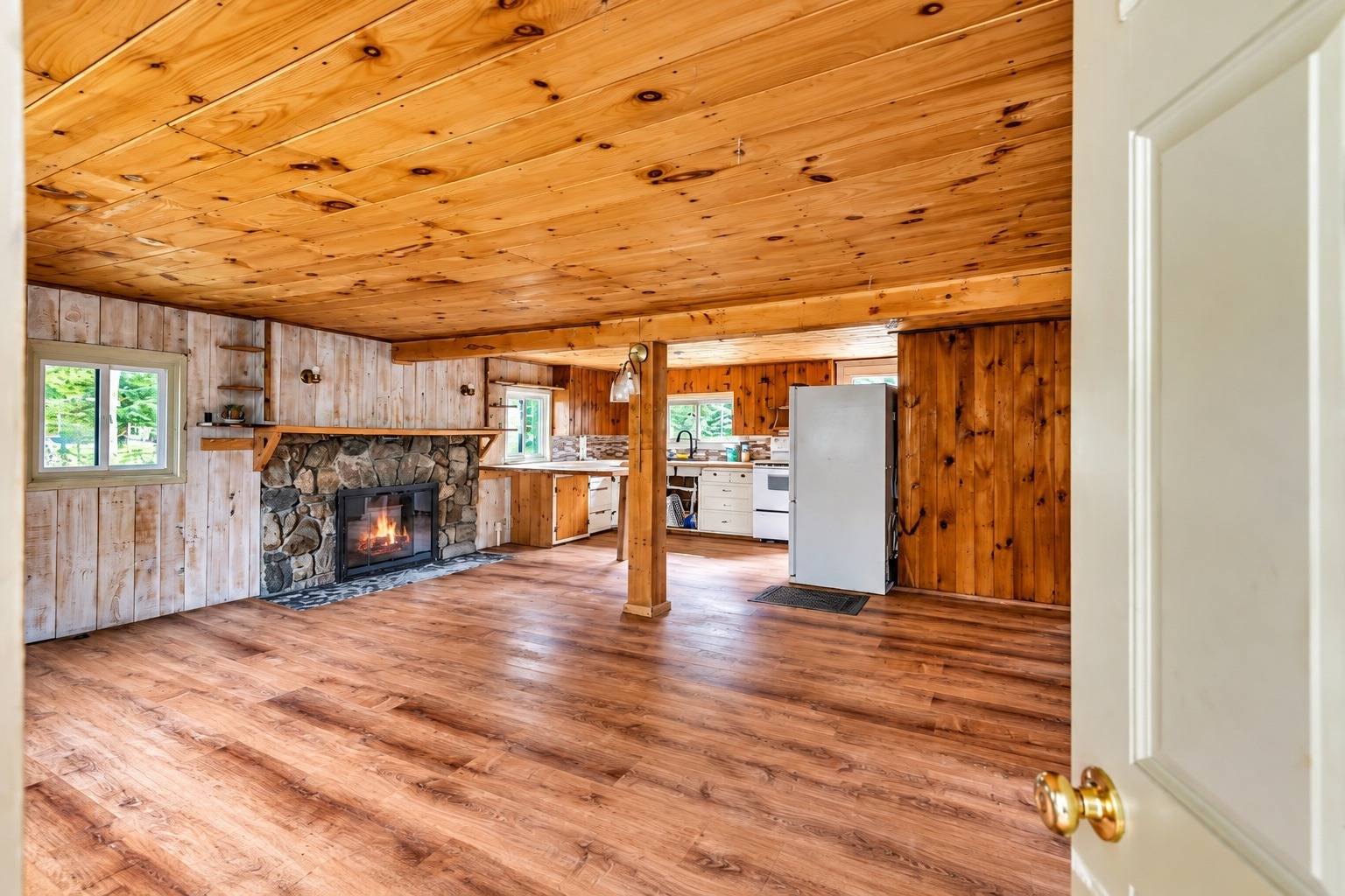 343 Shaw Hill Rd