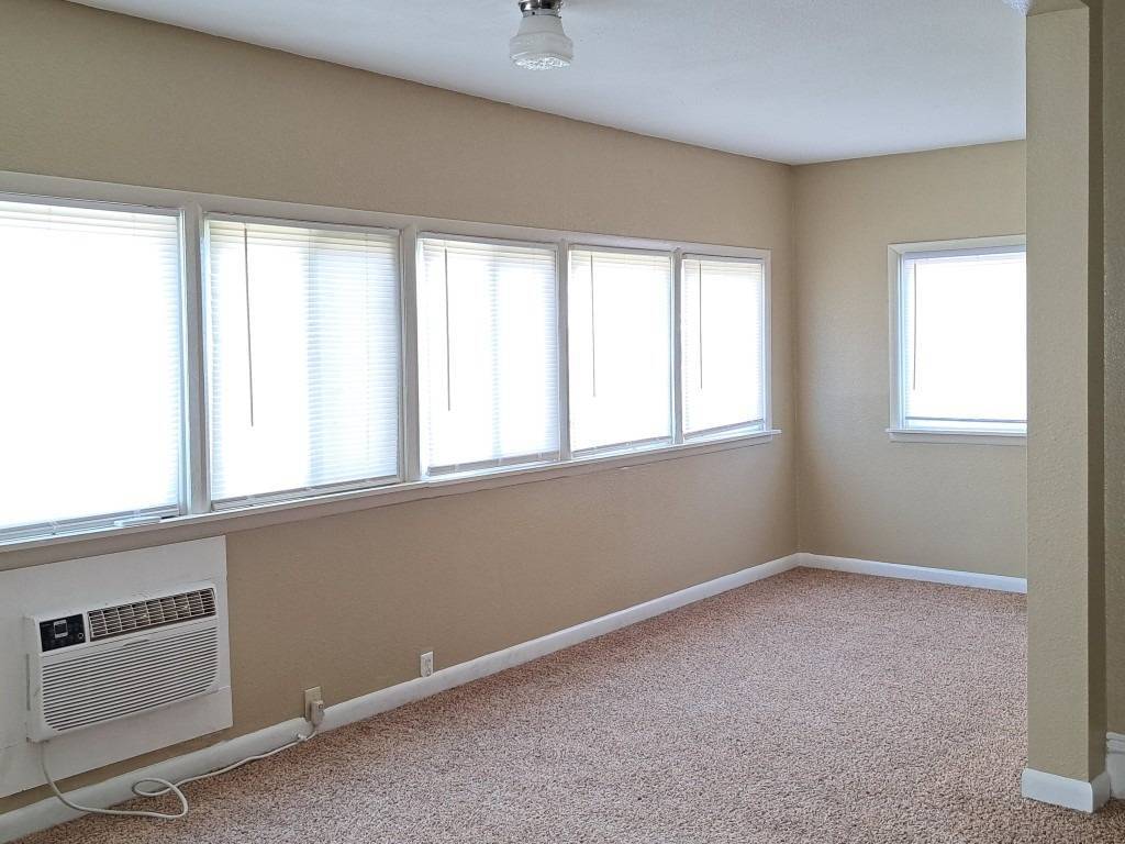 Photo 4 of 21 of home listing at 360 Mears Street, Chadron, NE 69337
