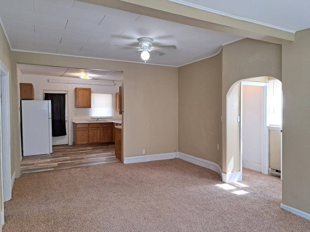 Photo 5 of 21 of home listing at 360 Mears Street, Chadron, NE 69337
