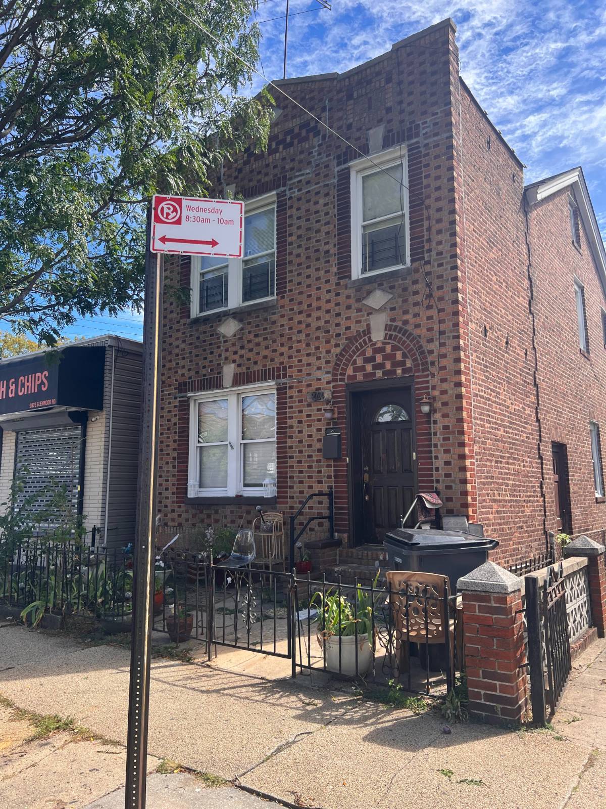 9024 Glenwood Road