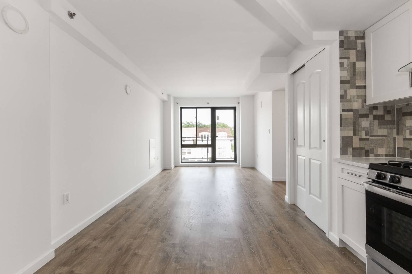 214-10 15th Avenue, #3D