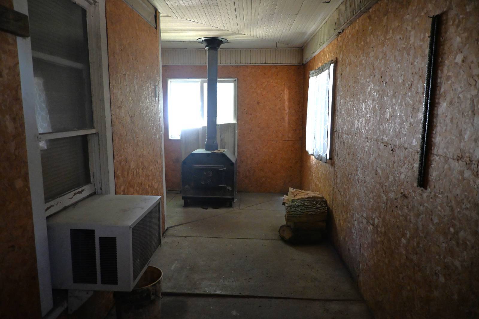 Photo 11 of 33 of home listing at 308 Sixth Street, Taylor, NE 68879