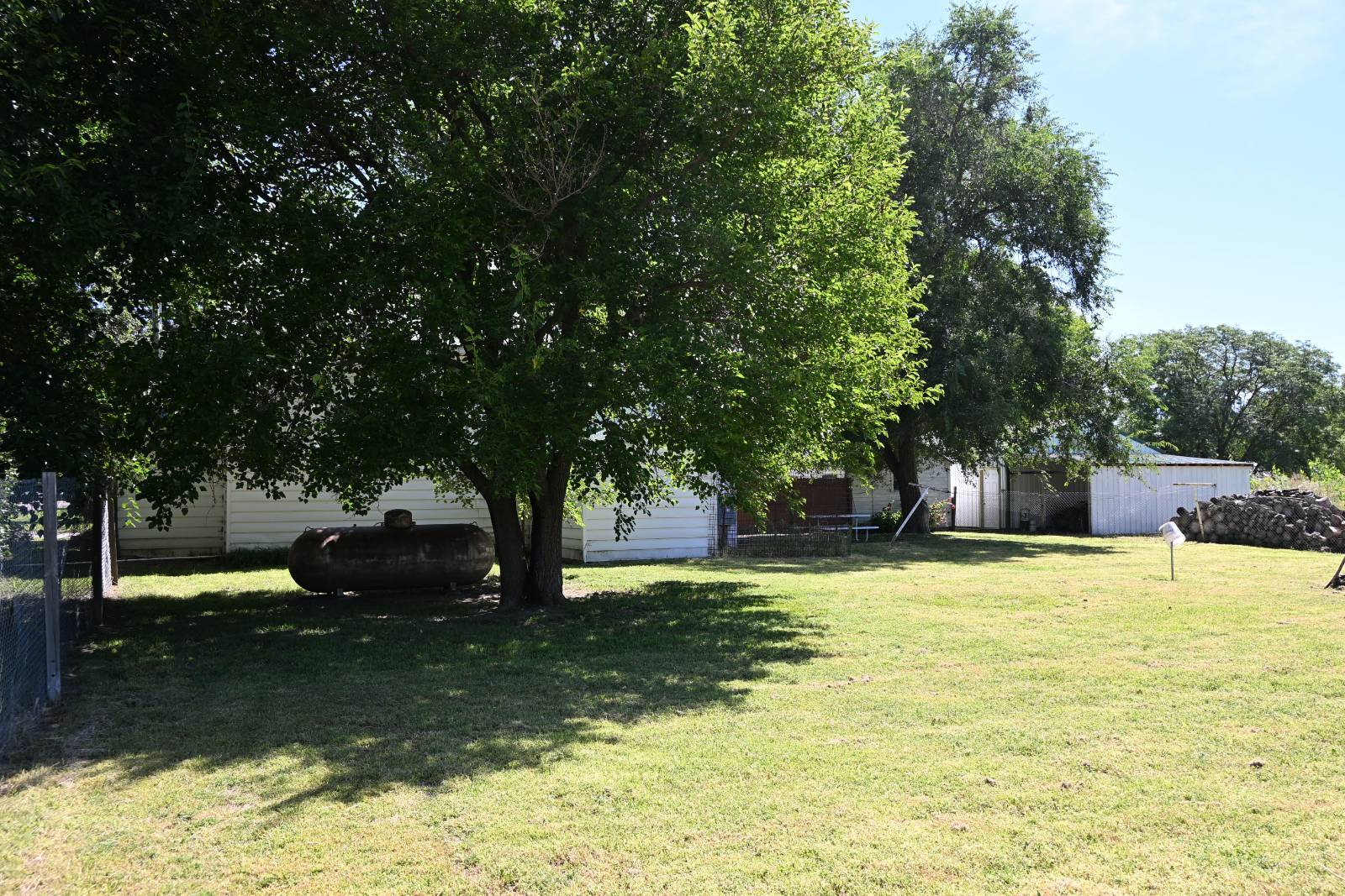 Photo 6 of 33 of home listing at 308 Sixth Street, Taylor, NE 68879