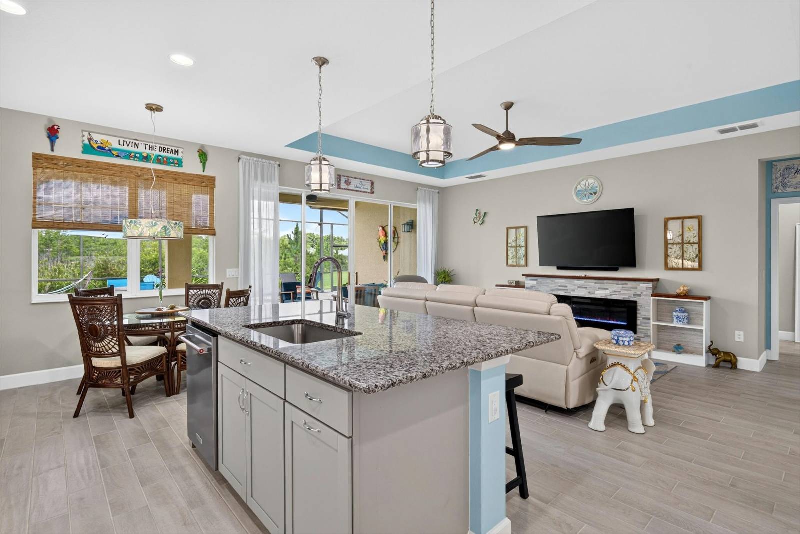 424 Margaritaville Ave, Daytona Beach, FL 32124