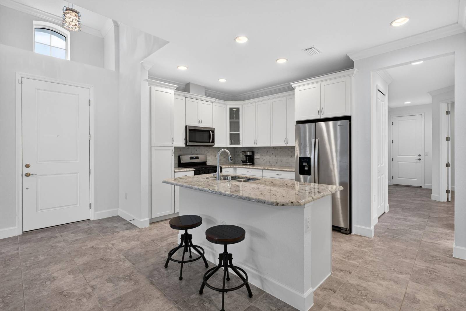215 Gypsy Palace Lane, Daytona Beach, FL 32124