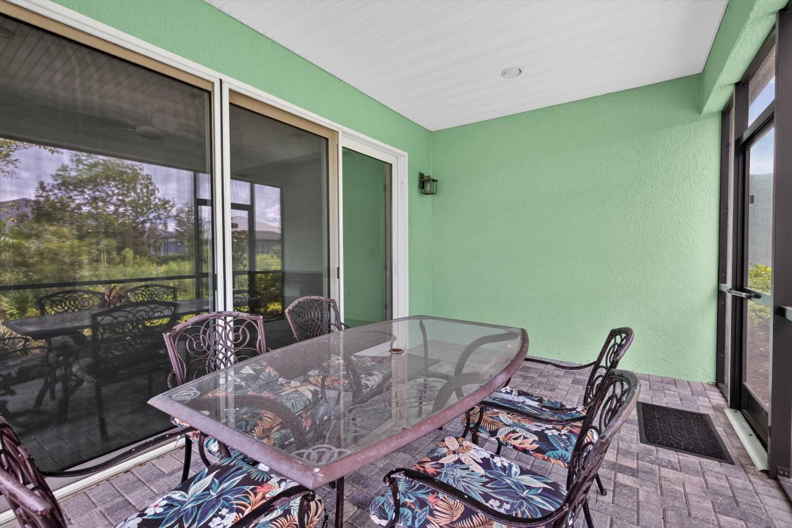 215 Gypsy Palace Lane, Daytona Beach, FL 32124