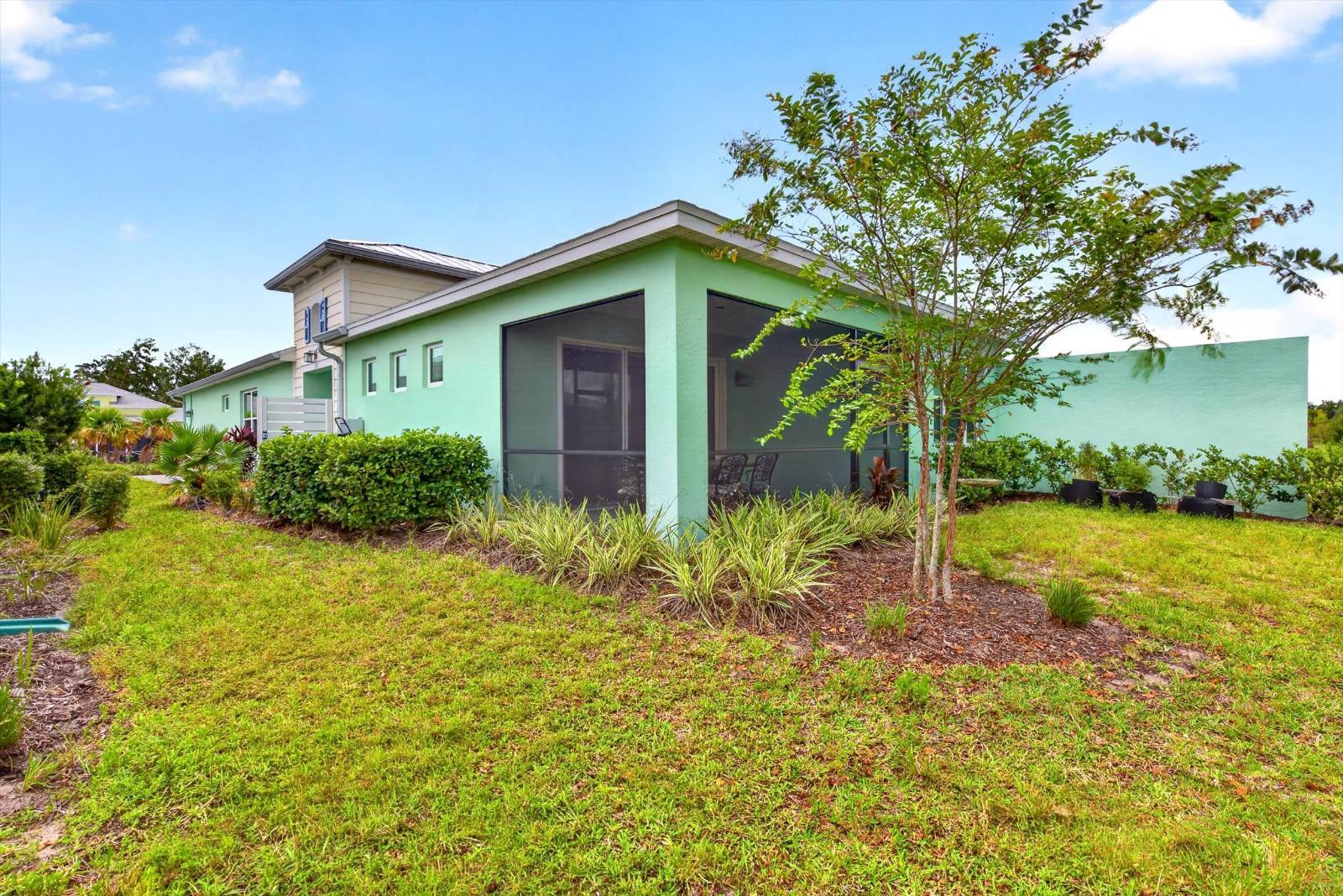 215 Gypsy Palace Lane, Daytona Beach, FL 32124