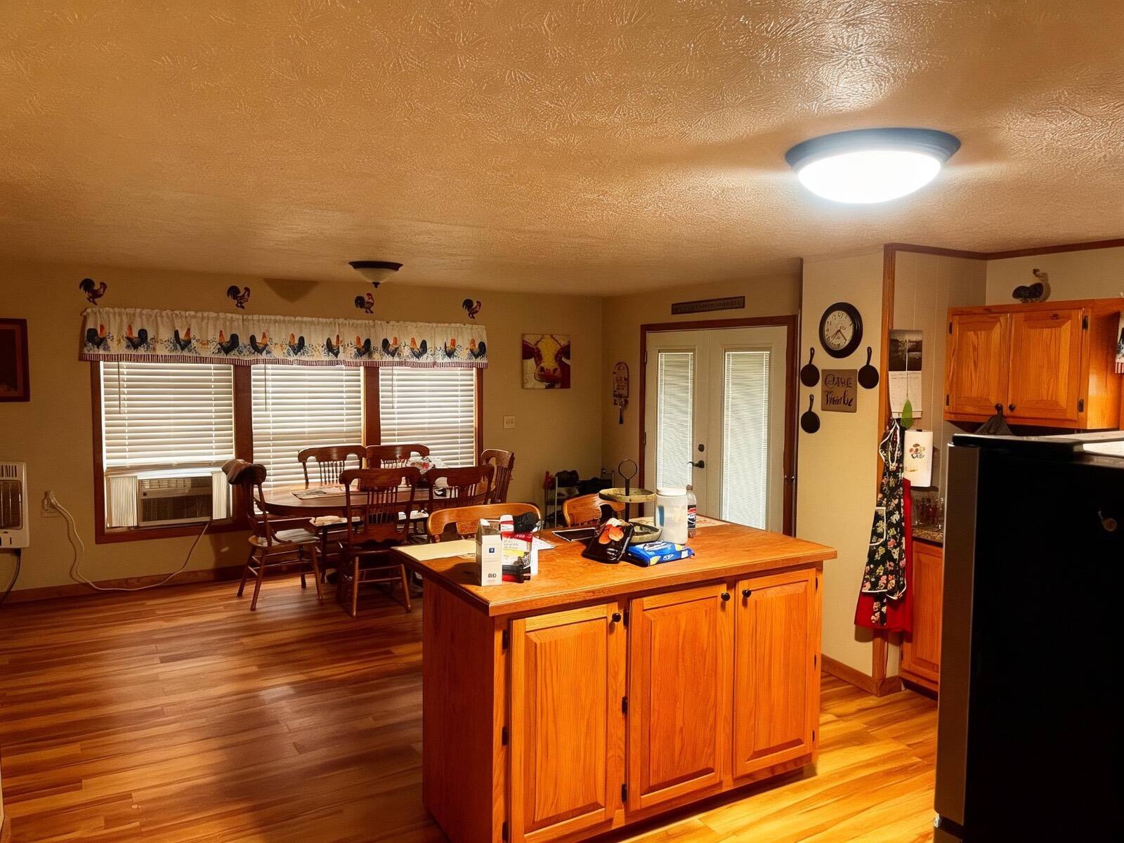 1782 Burbridge Branch RD