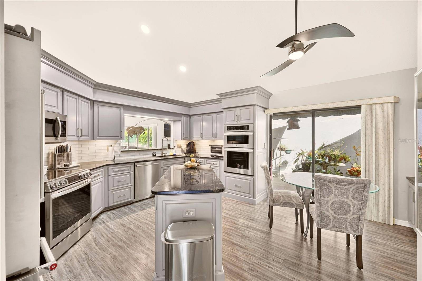 1912 SE Twin Bridge Cir, Ocala, FL 34471