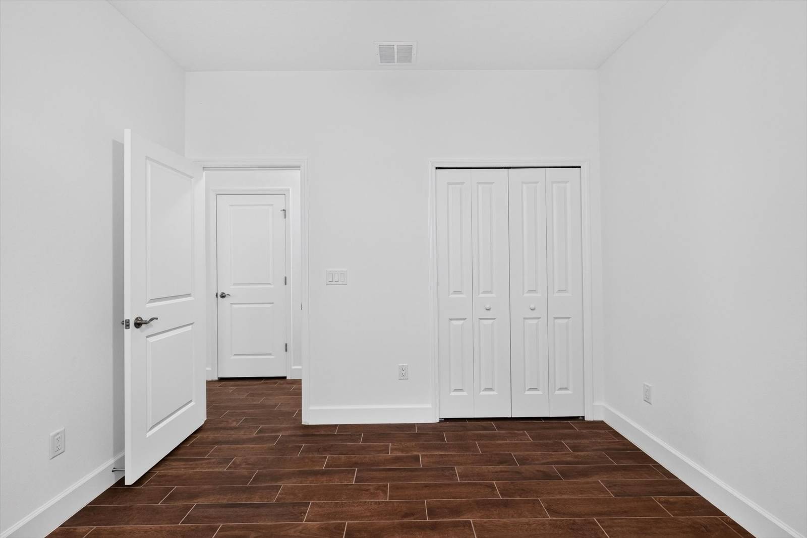 361 Parrot Lane, Daytona Beach, FL 32124
