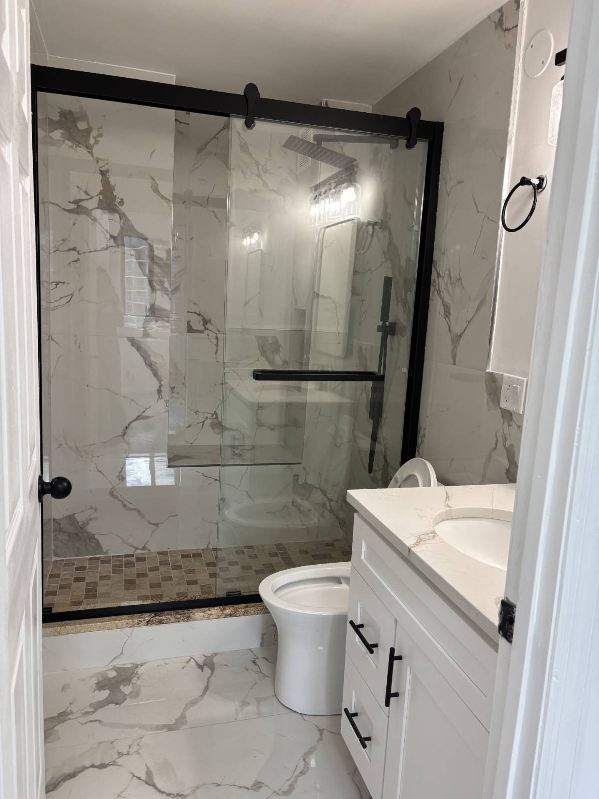 2 Bay Club Dr, #15R