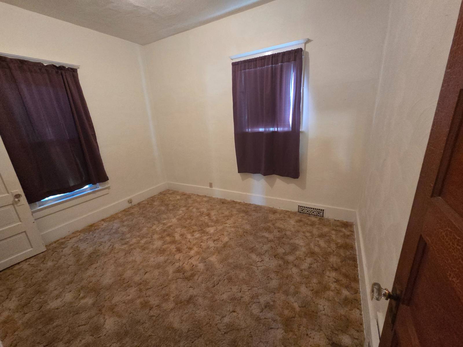 bedroom main floor