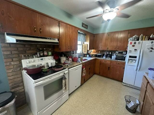 Photo 9 of 27 of home listing at 213 E Davis Street, O'neill, NE 68763
