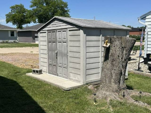 Photo 27 of 27 of home listing at 213 E Davis Street, O'neill, NE 68763