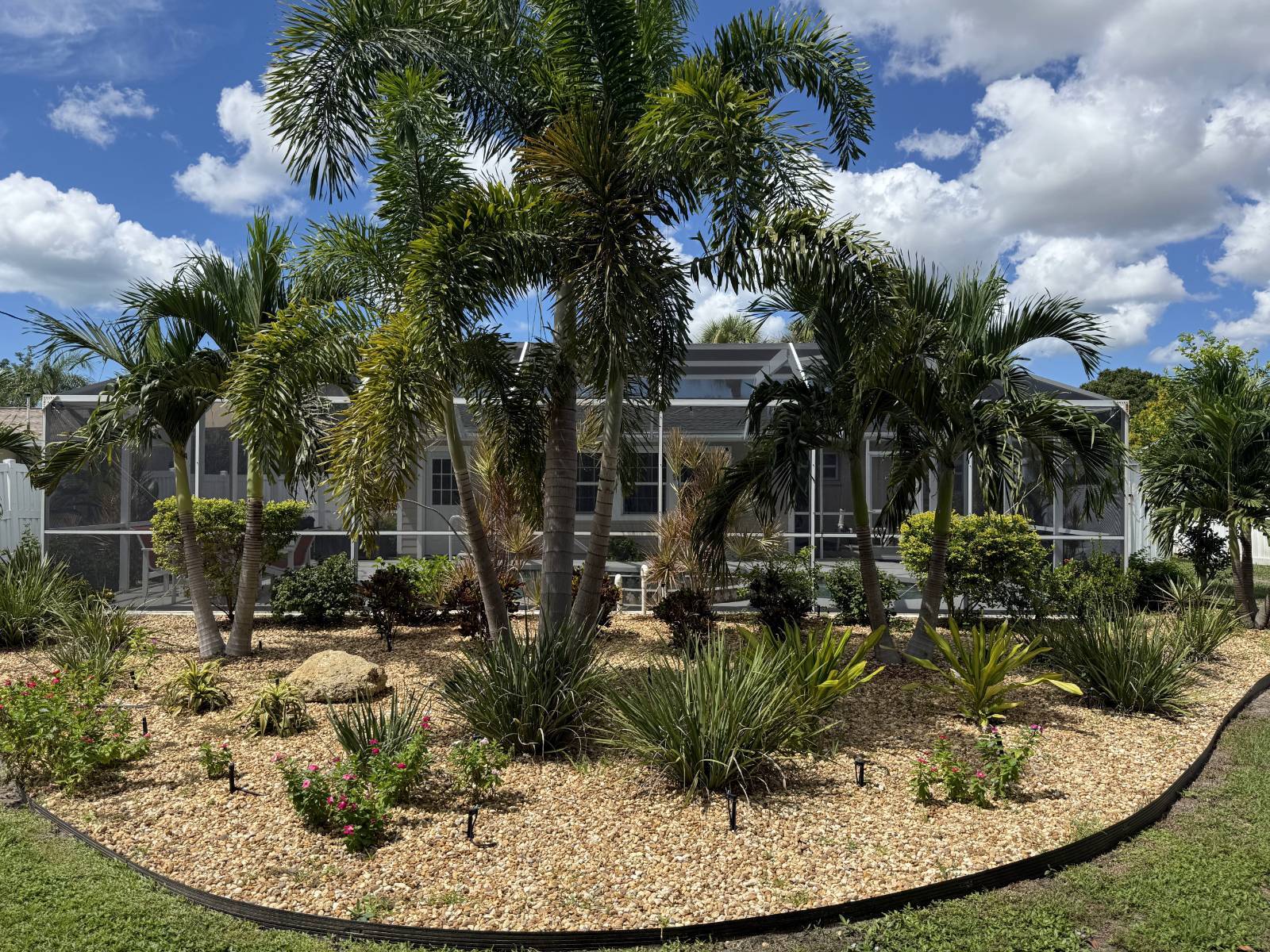 166 Algiers Dr, Venice, FL 34293