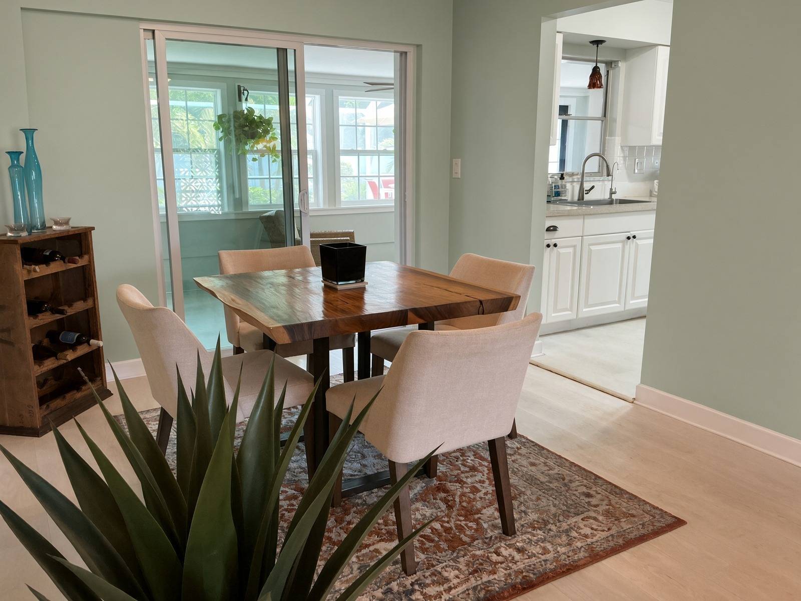 166 Algiers Dr, Venice, FL 34293