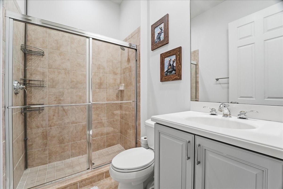7842 Hawthorne Dr, #1703, Naples, FL 34113