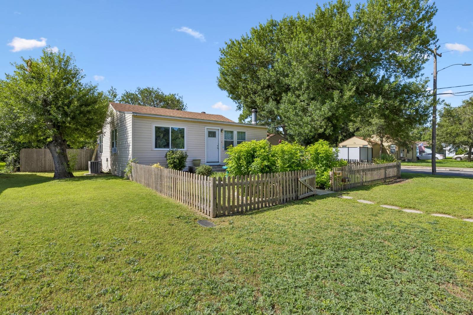 Property photo 3