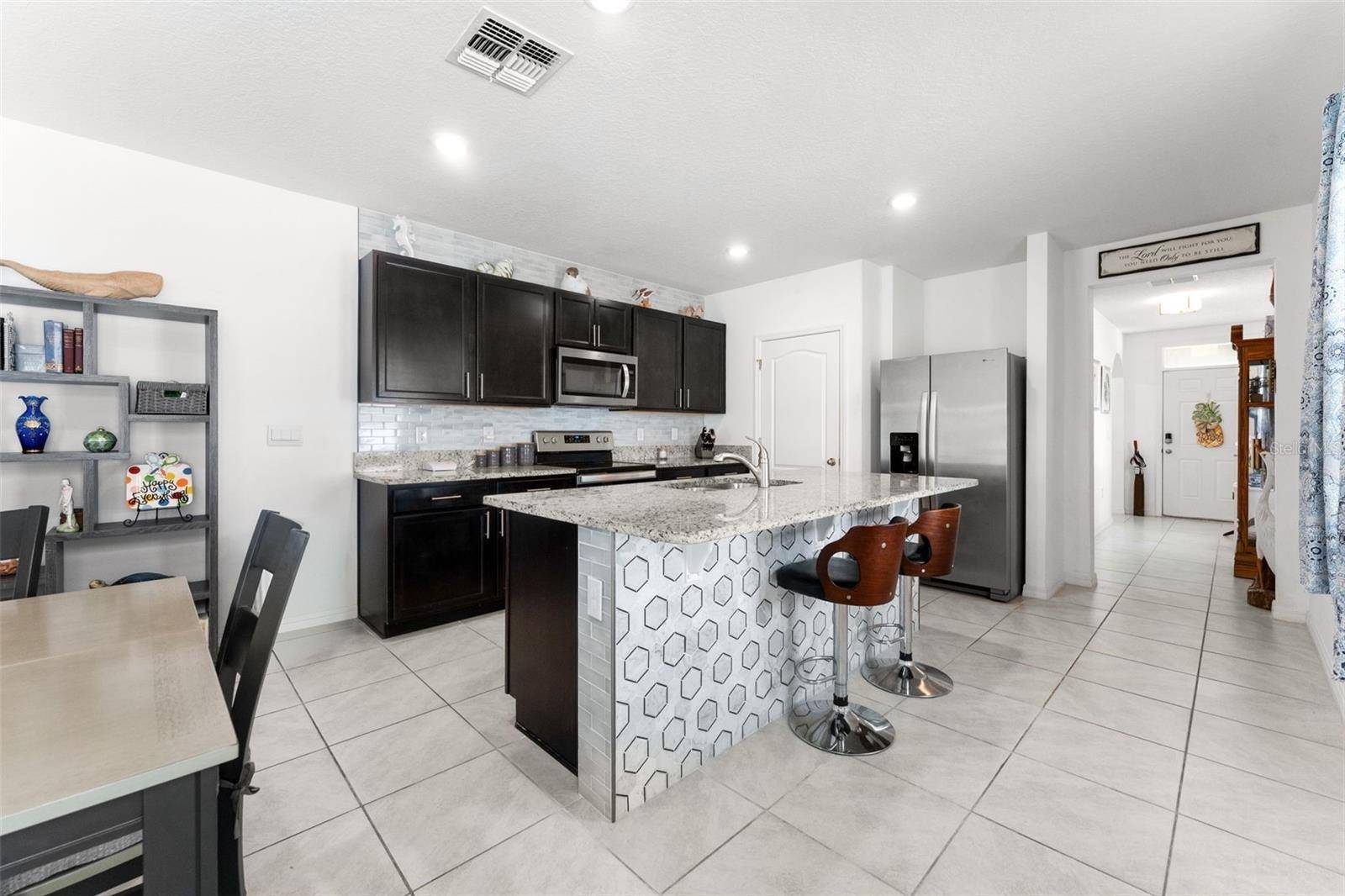 279 Caryota Ct, New Smyrna Beach, FL 32168