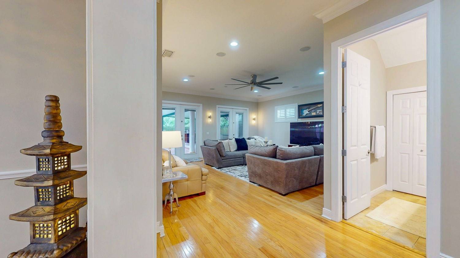 116 S Hesperides St, Tampa, FL 33609