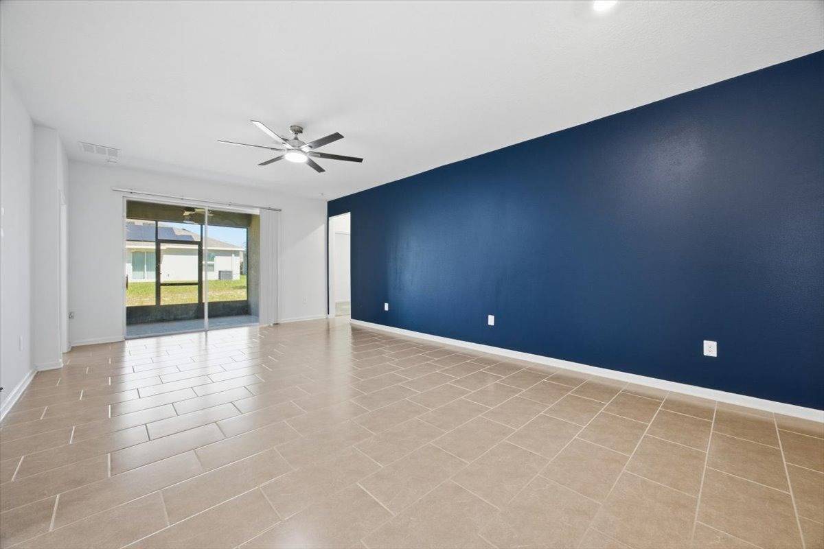 717 CITRUS RESERVE BLVD, Davenport, FL 33837