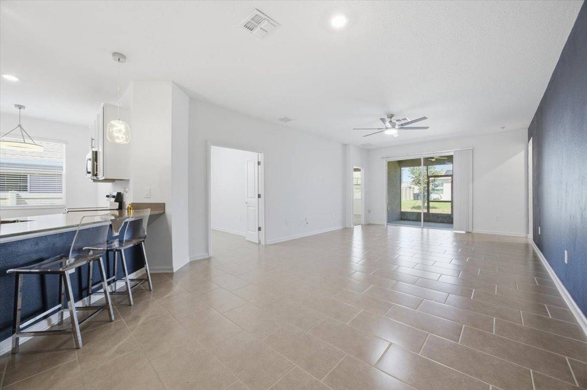 717 CITRUS RESERVE BLVD, Davenport, FL 33837