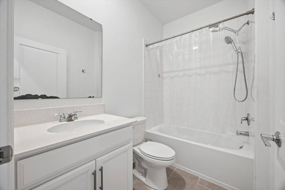717 CITRUS RESERVE BLVD, Davenport, FL 33837