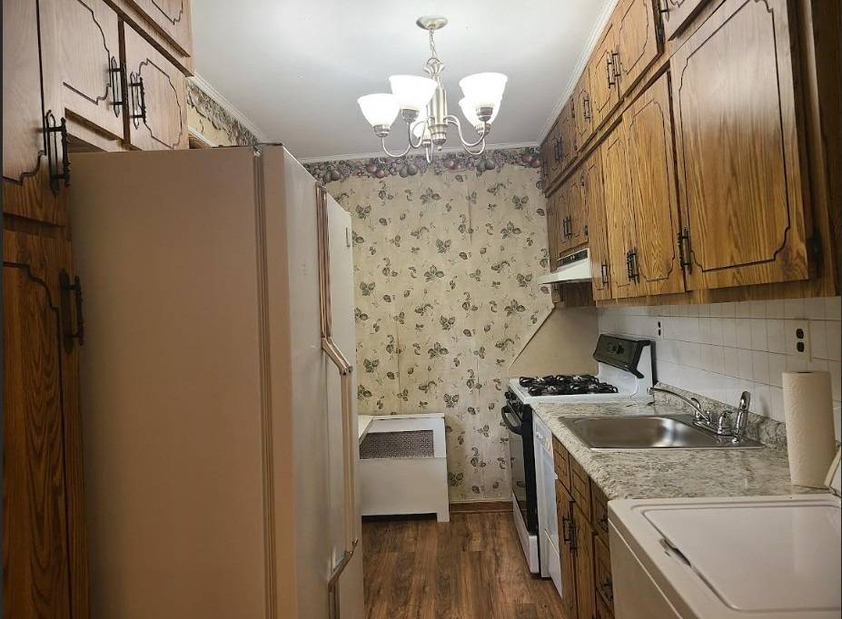 253-28 61St. Ave