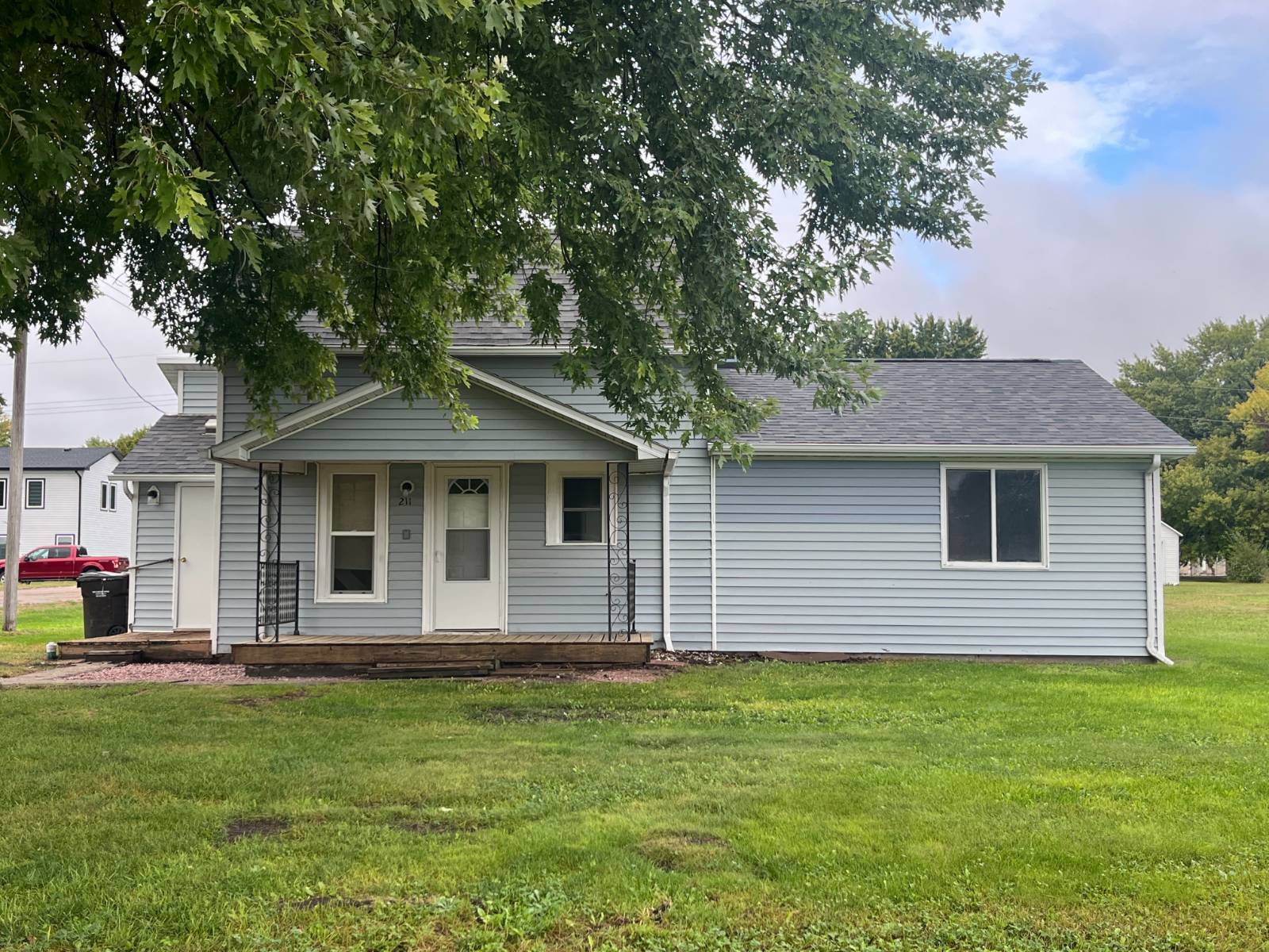 Photo 1 of 13 of home listing at 211 Colorado Street, Clearwater, NE 68726