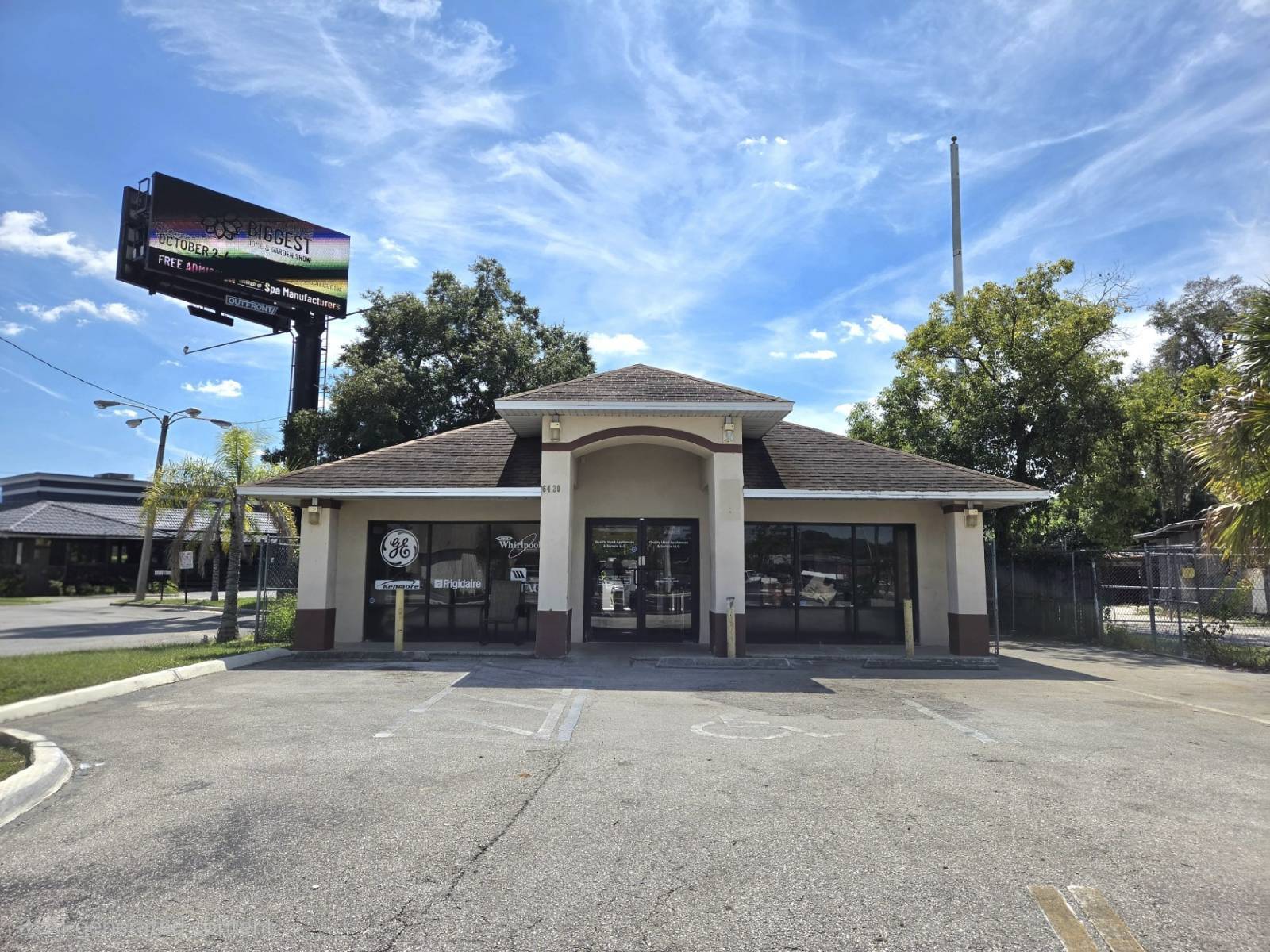 6420 N Orange Blossom Trl, Orlando, FL 32810