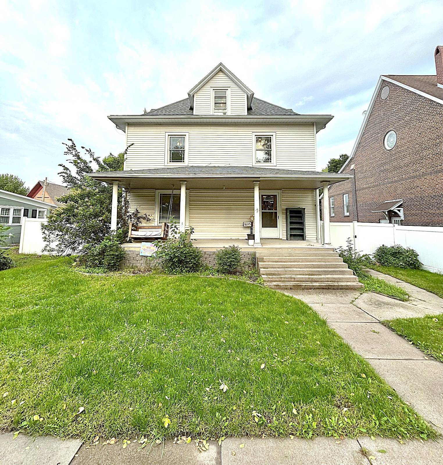 Photo 1 of 19 of home listing at 505 L Street, Neligh, NE 68756