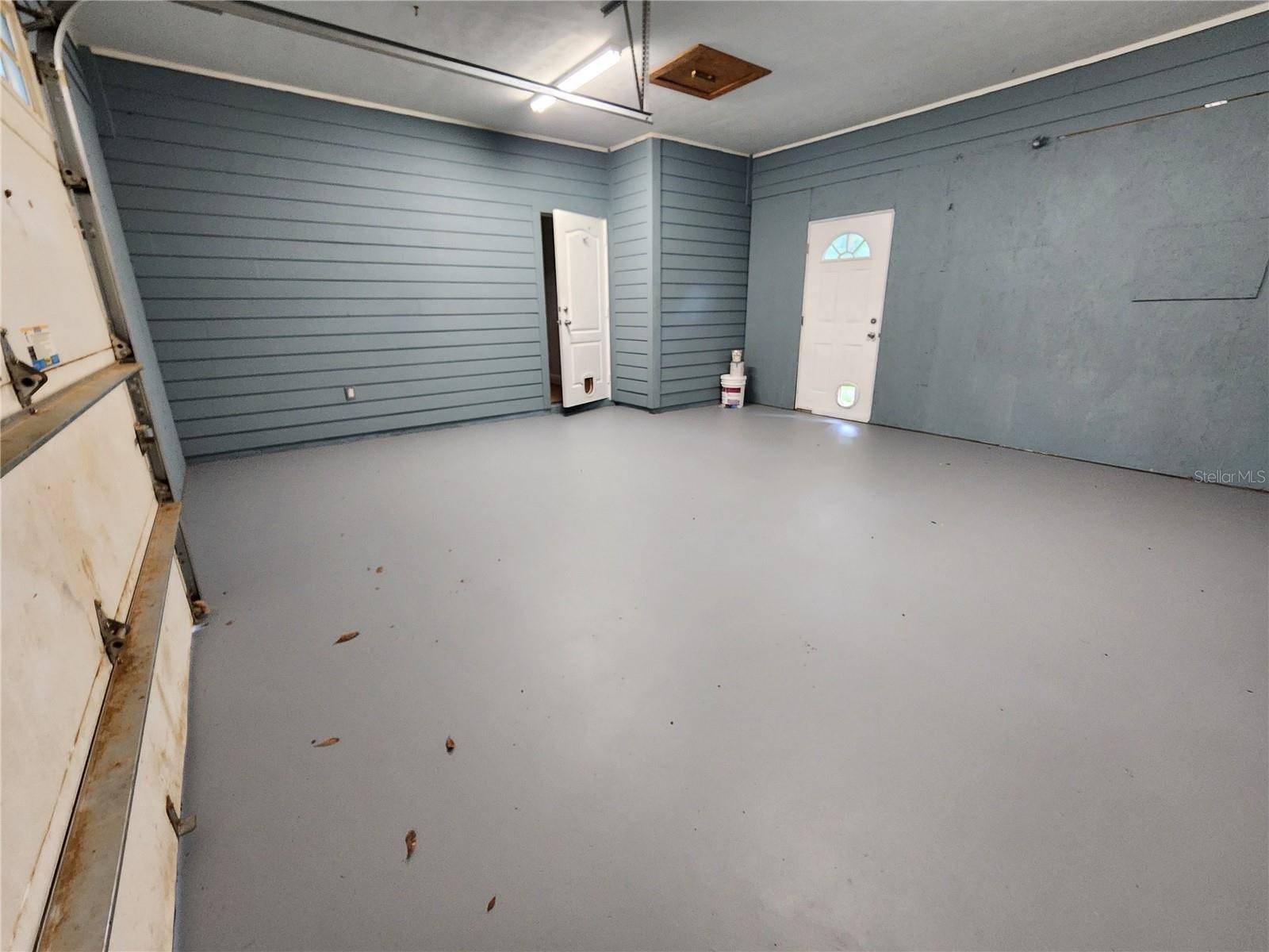 8909 SE 2nd Street Rd, Trenton, FL 32693