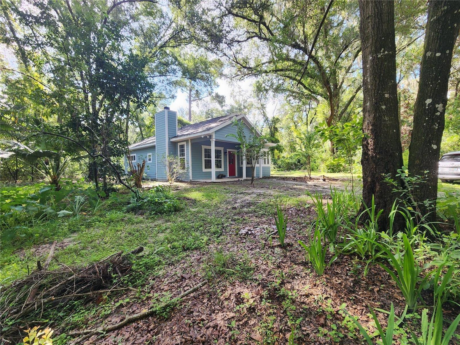 8909 SE 2nd Street Rd, Trenton, FL 32693
