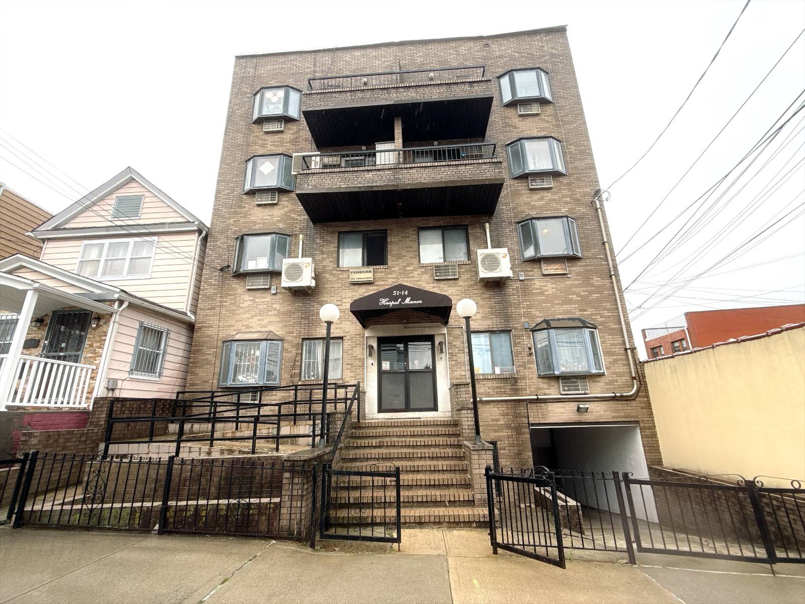 5114 haspel st, #2B