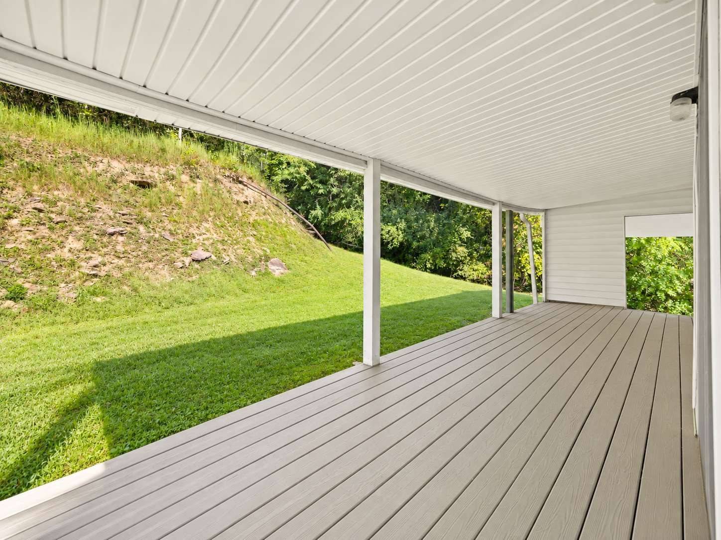 1290 Barrenshee Creek rd
