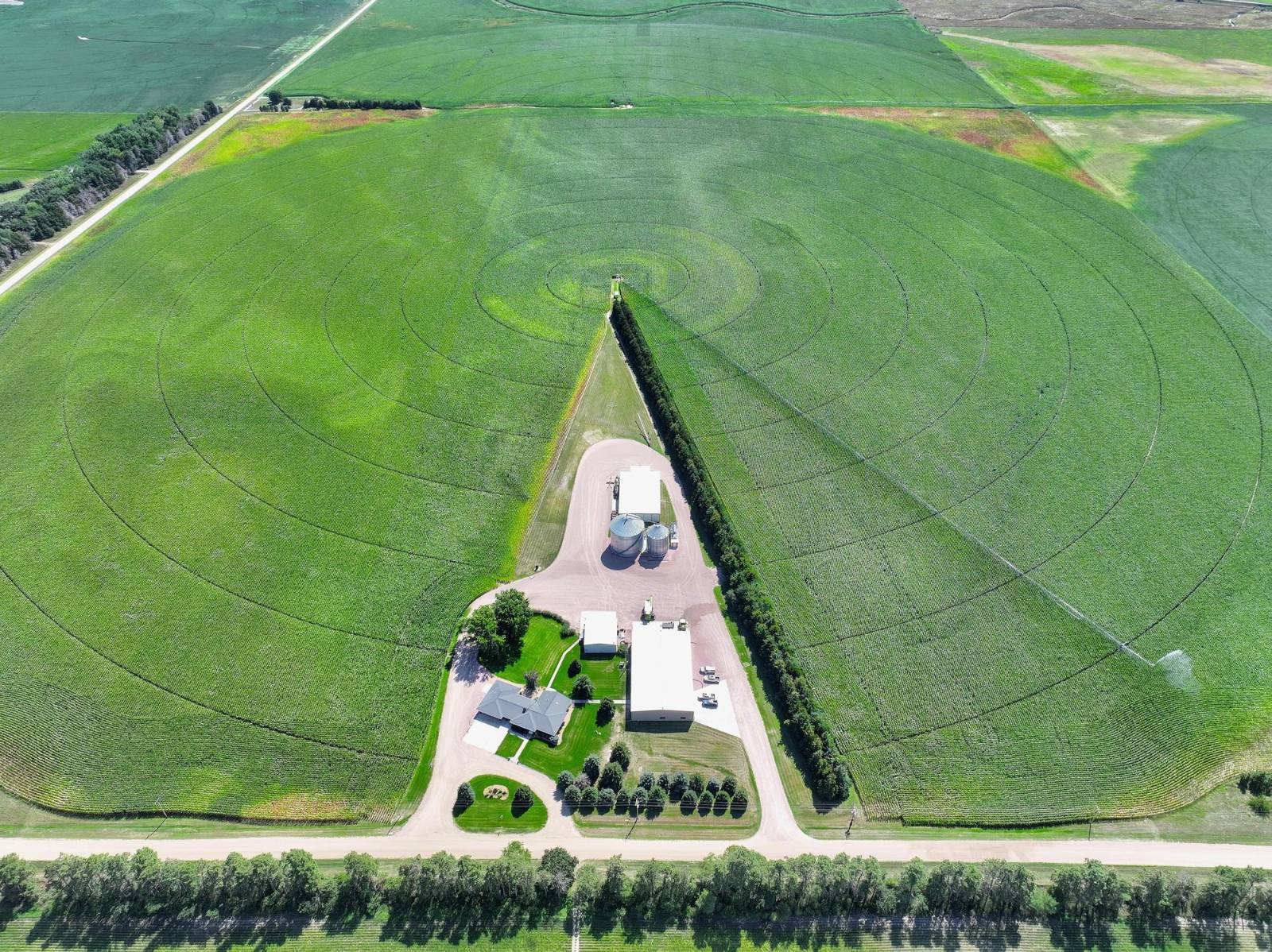 Photo 5 of 60 of home listing at 53872 863 Road, Plainview, NE 68769