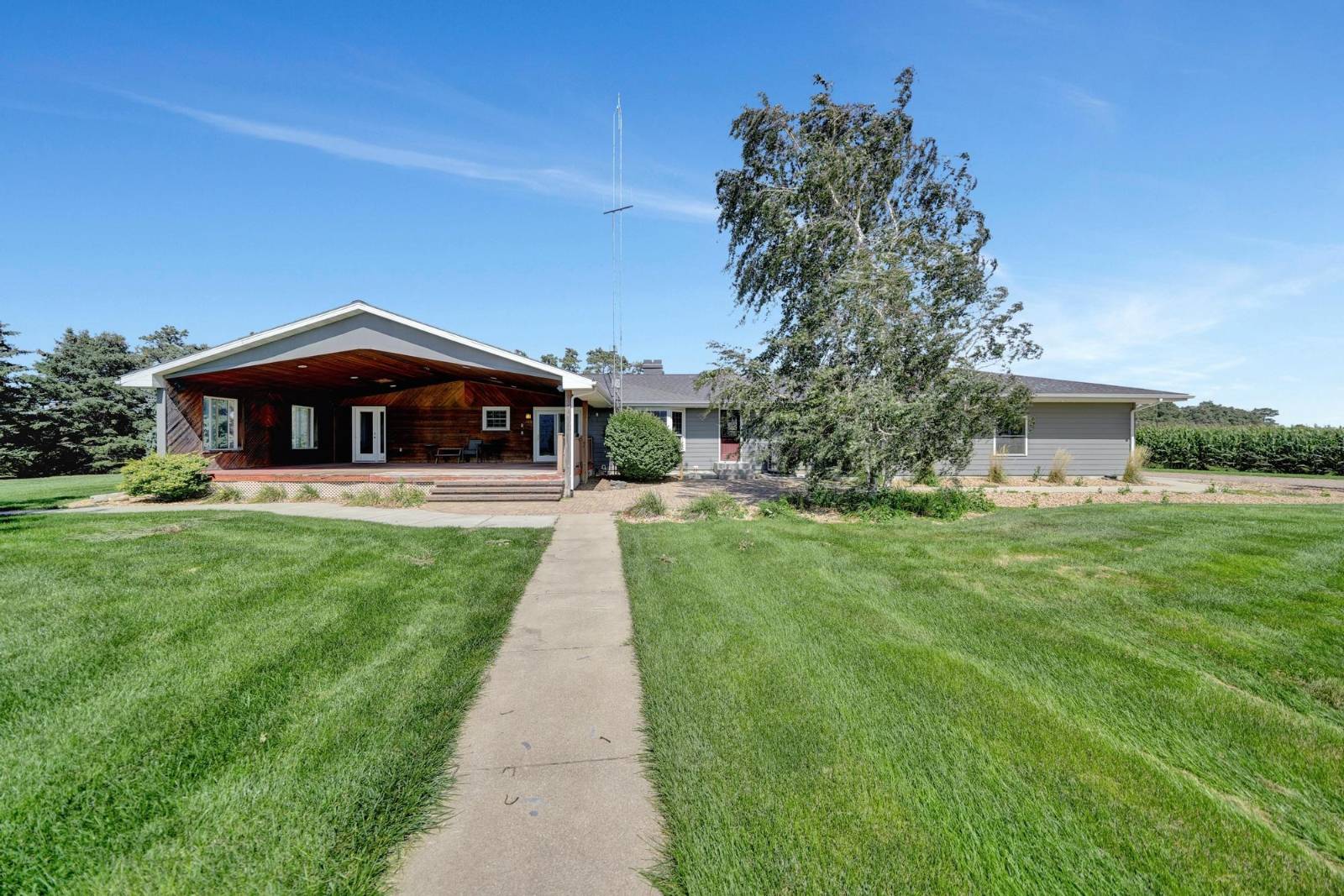 Photo 16 of 60 of home listing at 53872 863 Road, Plainview, NE 68769