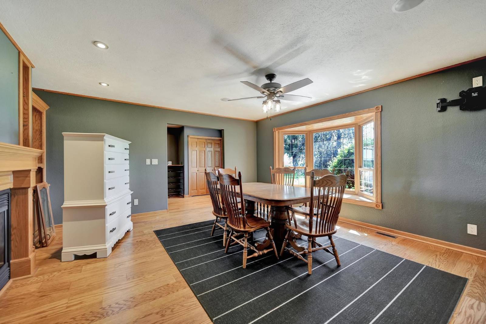 Photo 31 of 60 of home listing at 53872 863 Road, Plainview, NE 68769