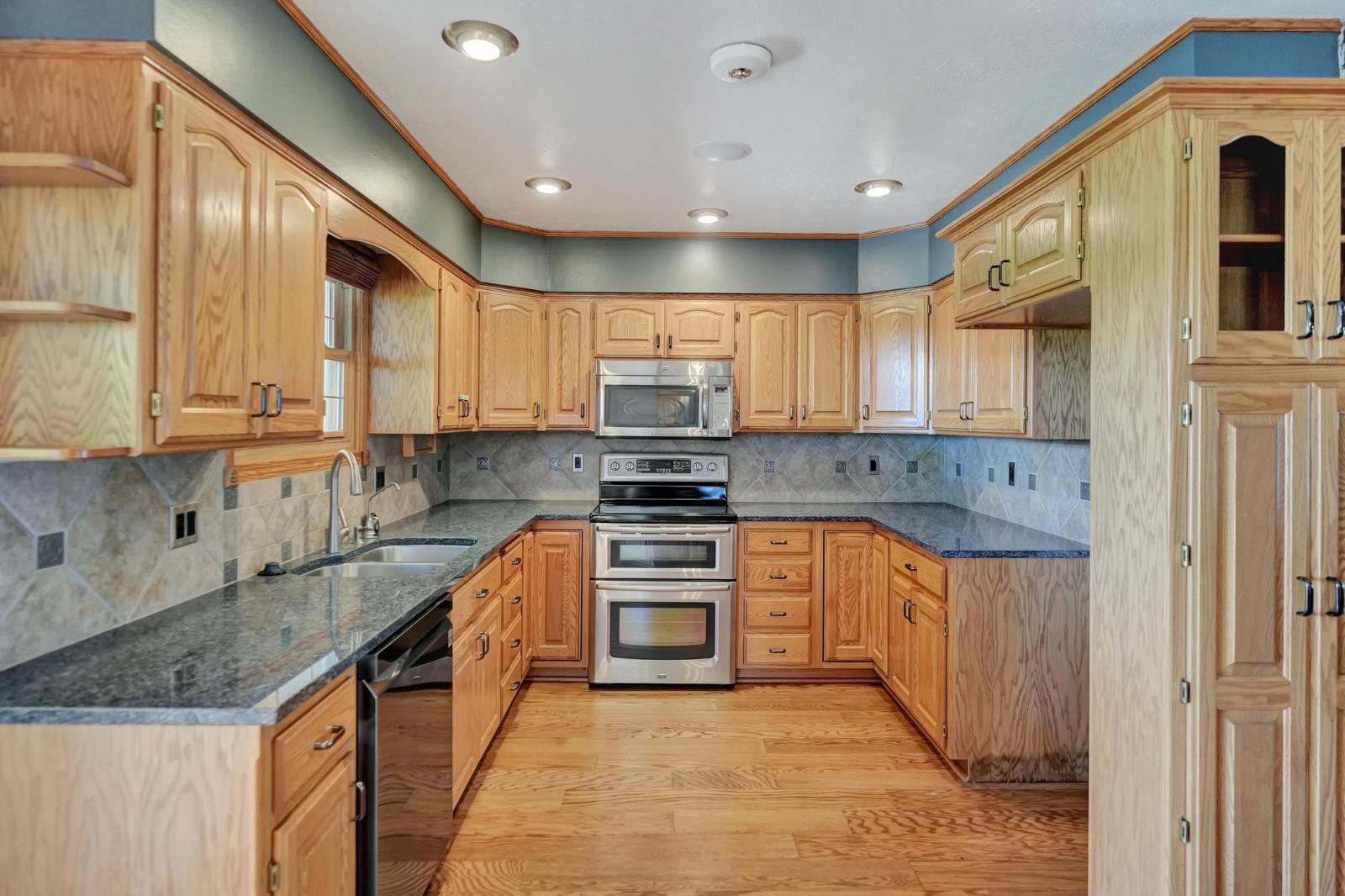 Photo 28 of 60 of home listing at 53872 863 Road, Plainview, NE 68769