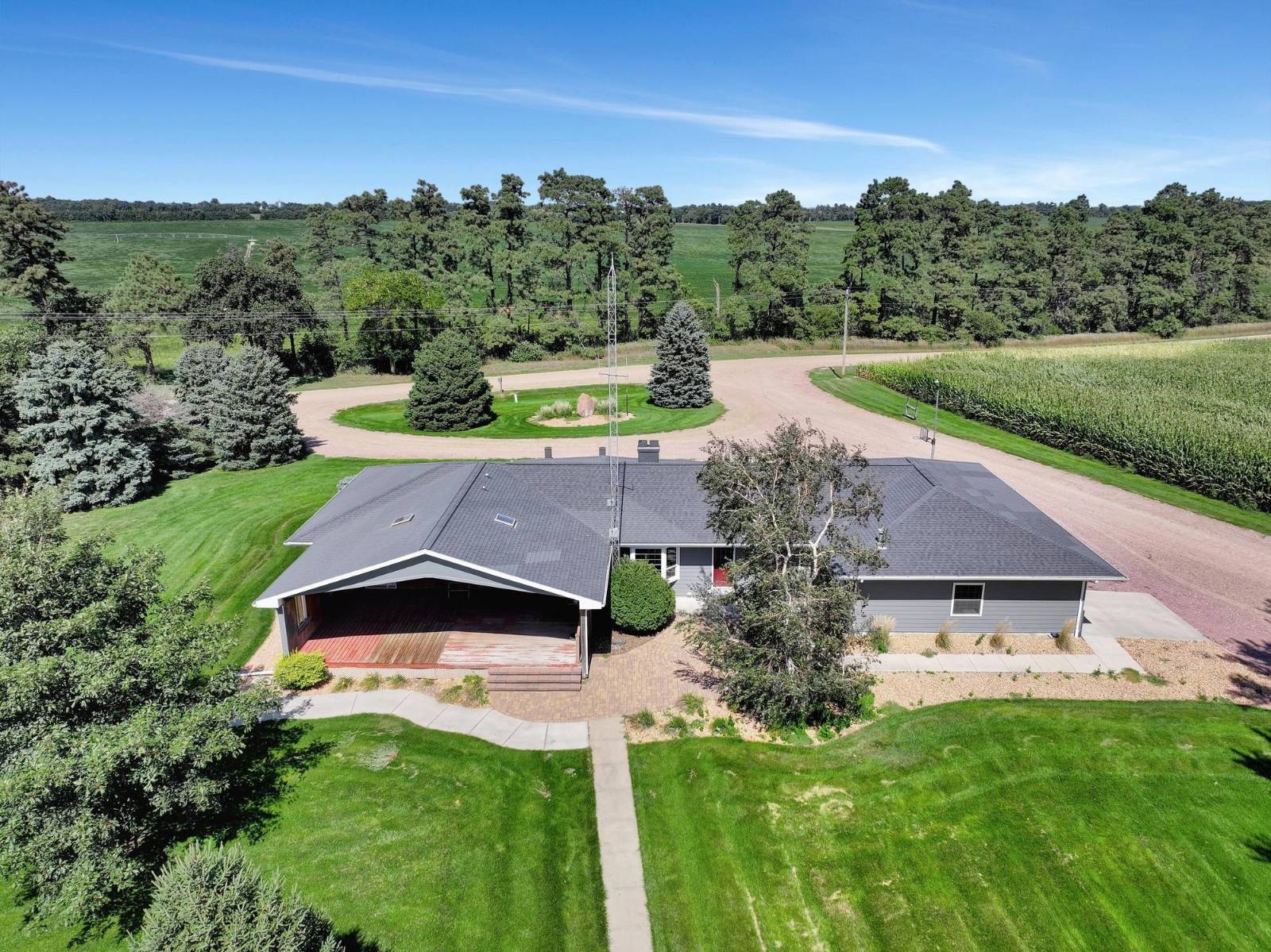 Photo 10 of 60 of home listing at 53872 863 Road, Plainview, NE 68769