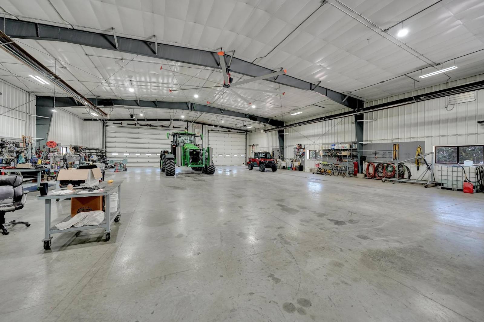 Photo 60 of 60 of home listing at 53872 863 Road, Plainview, NE 68769
