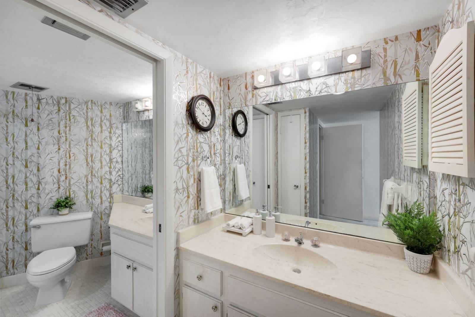 848 Collier Ct, #304, Marco Island, FL 34145