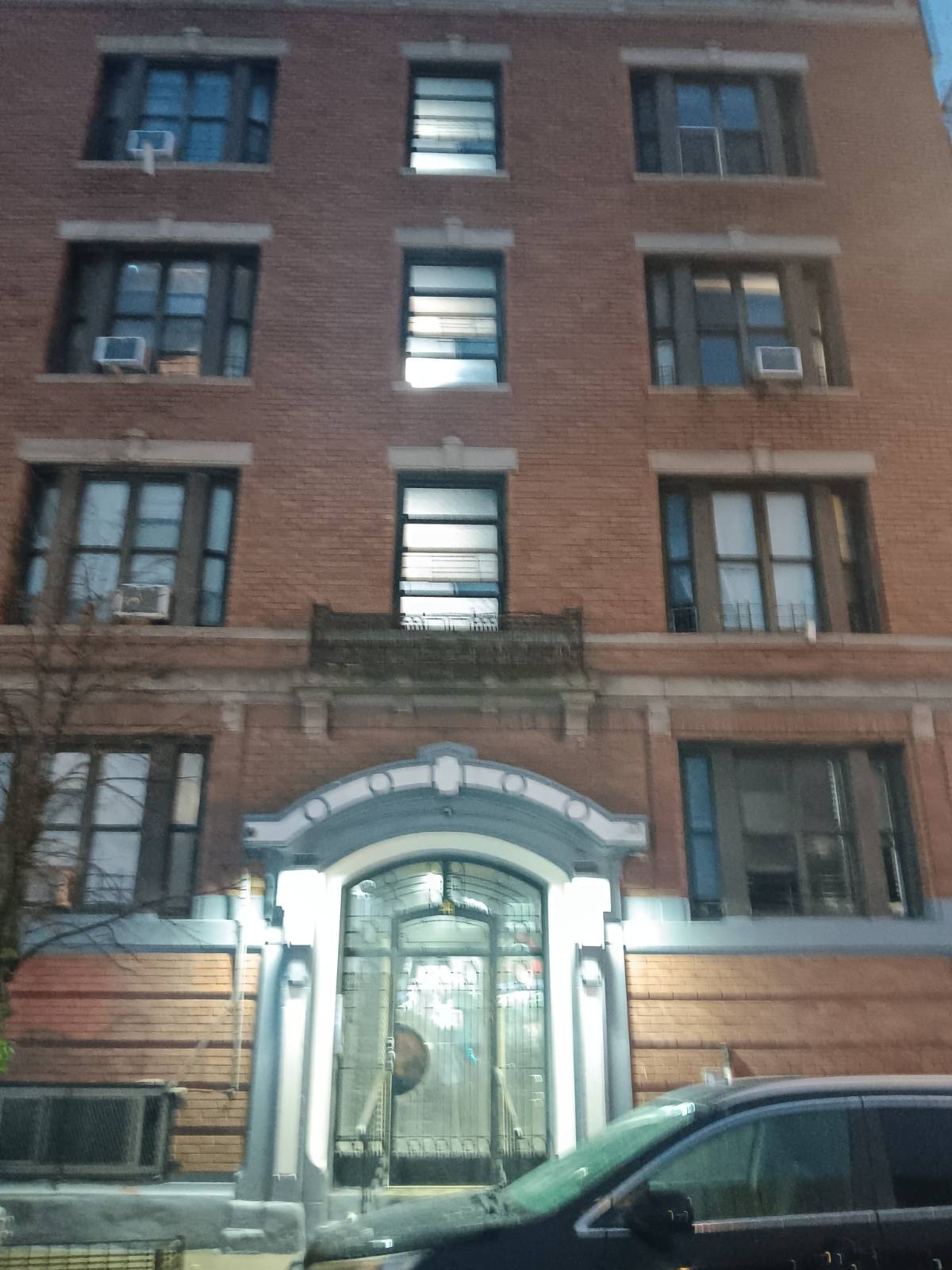 212 east tremont ave, #6