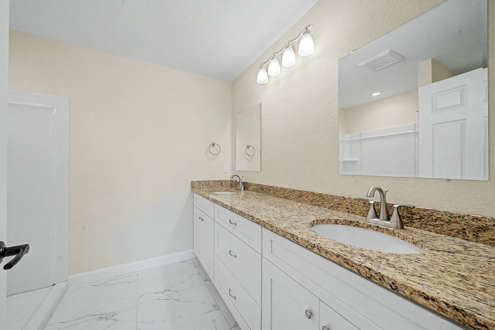 1913 N Iroquois Rd, AVON PARK, FL 33825