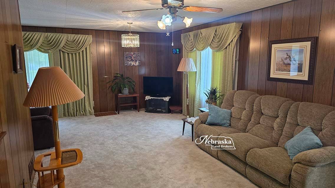 Photo 15 of 38 of home listing at 305 North Garrison, Wallace, NE 69169