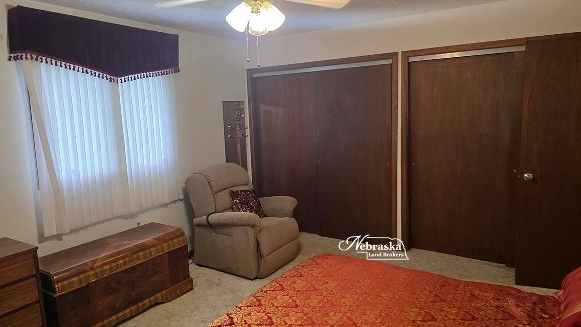 Photo 20 of 38 of home listing at 305 North Garrison, Wallace, NE 69169