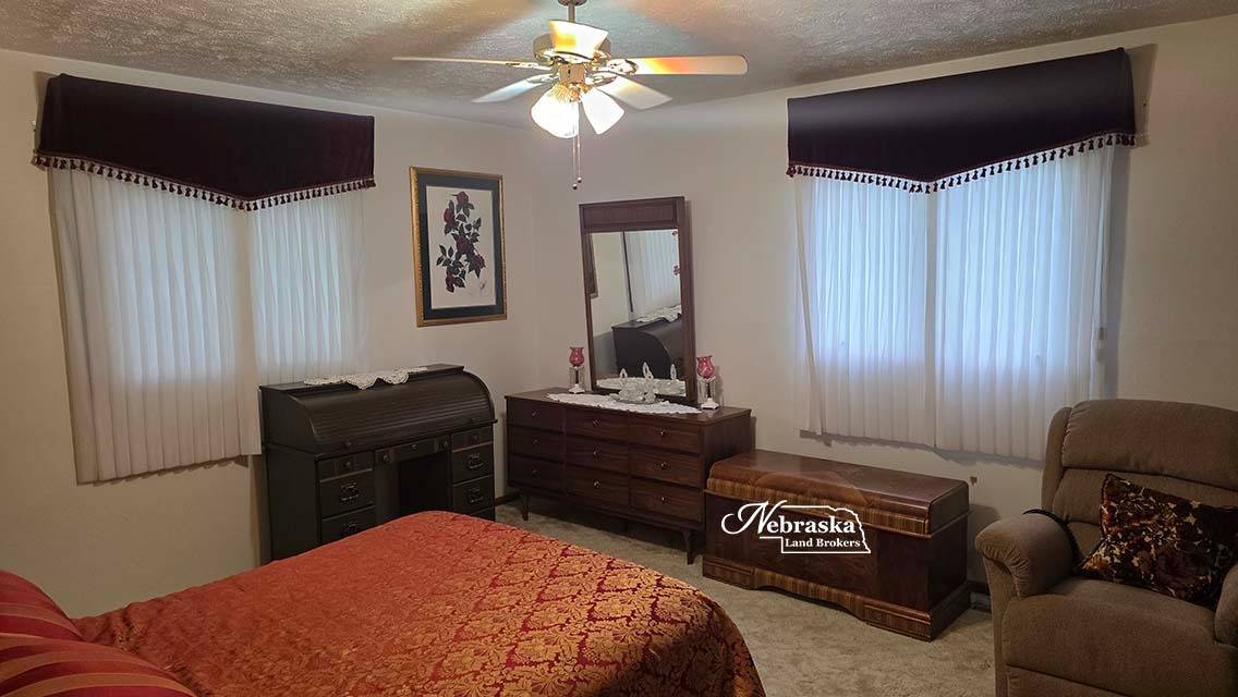 Photo 19 of 38 of home listing at 305 North Garrison, Wallace, NE 69169