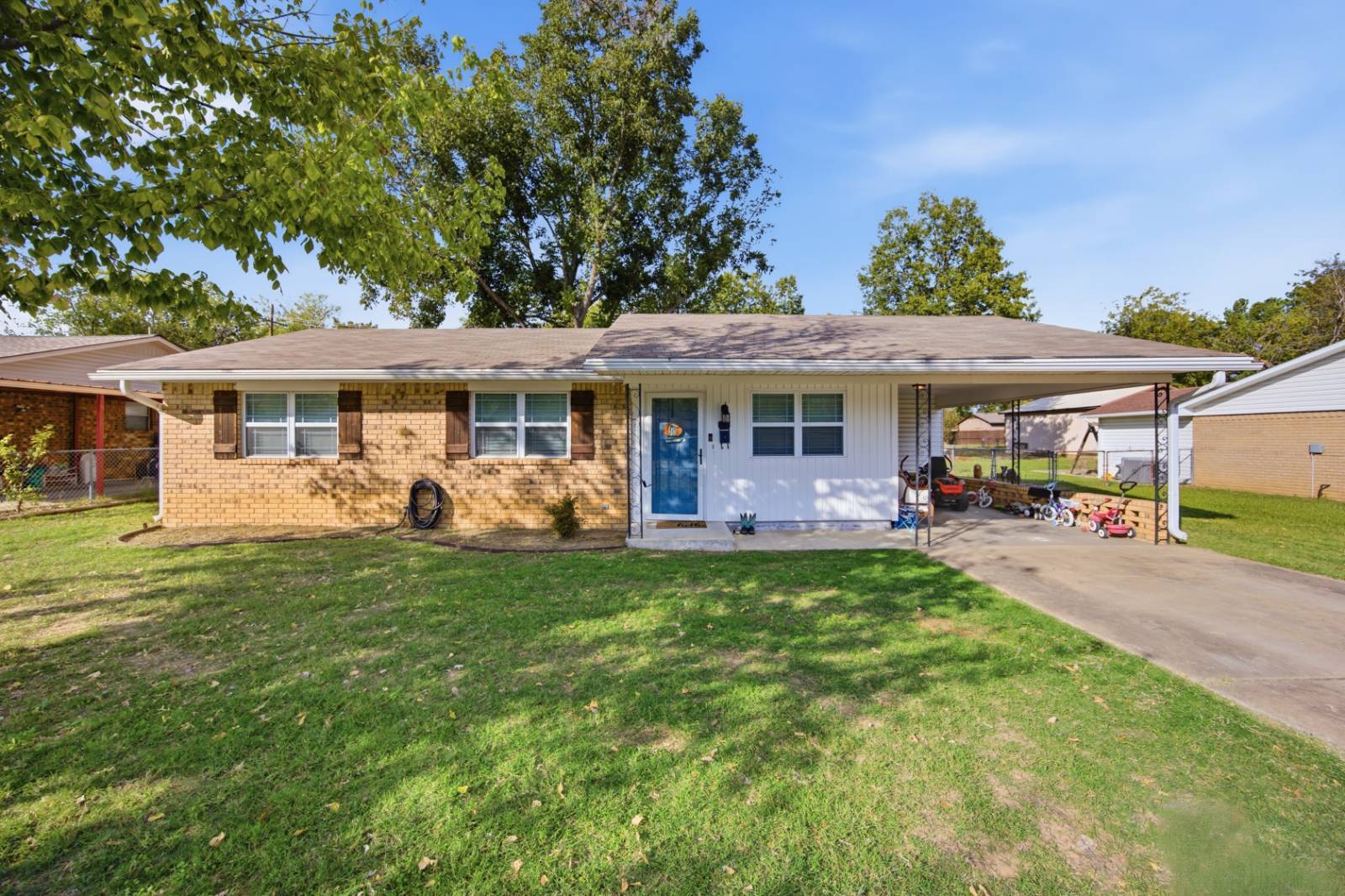 Property photo 1