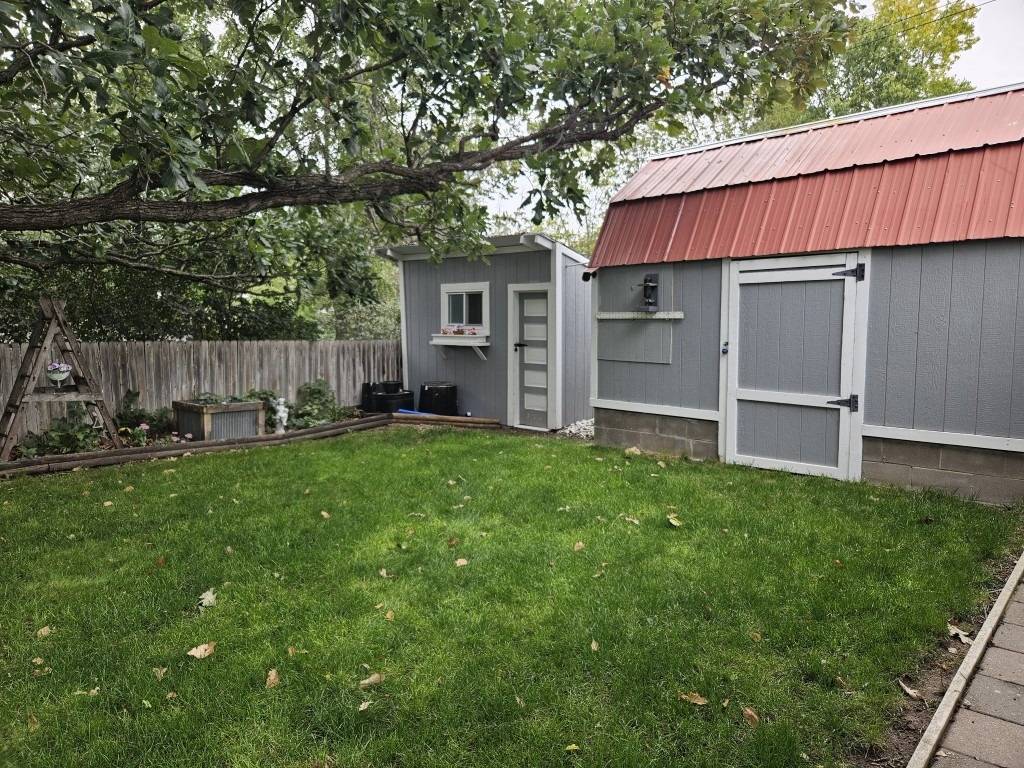 Photo 37 of 39 of home listing at 228 Reed Street, Crawford, NE 69339