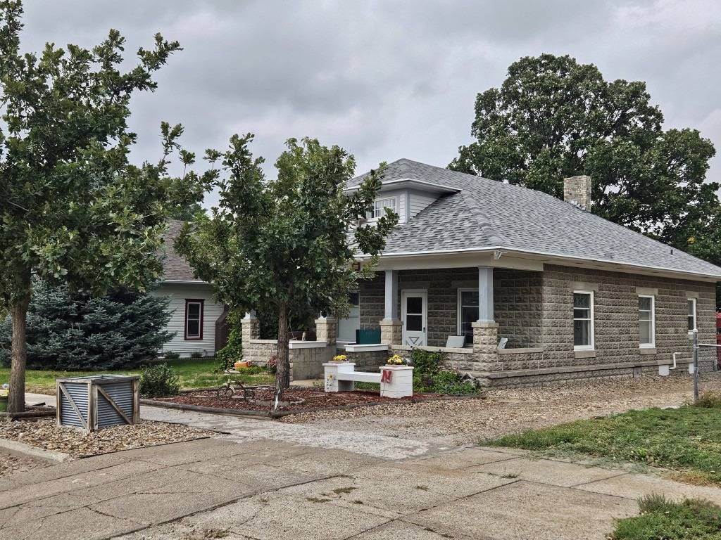 Photo 2 of 39 of home listing at 228 Reed Street, Crawford, NE 69339